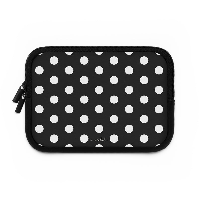 White & Black Polka Dot Custodia per laptop di etchd, vista 2