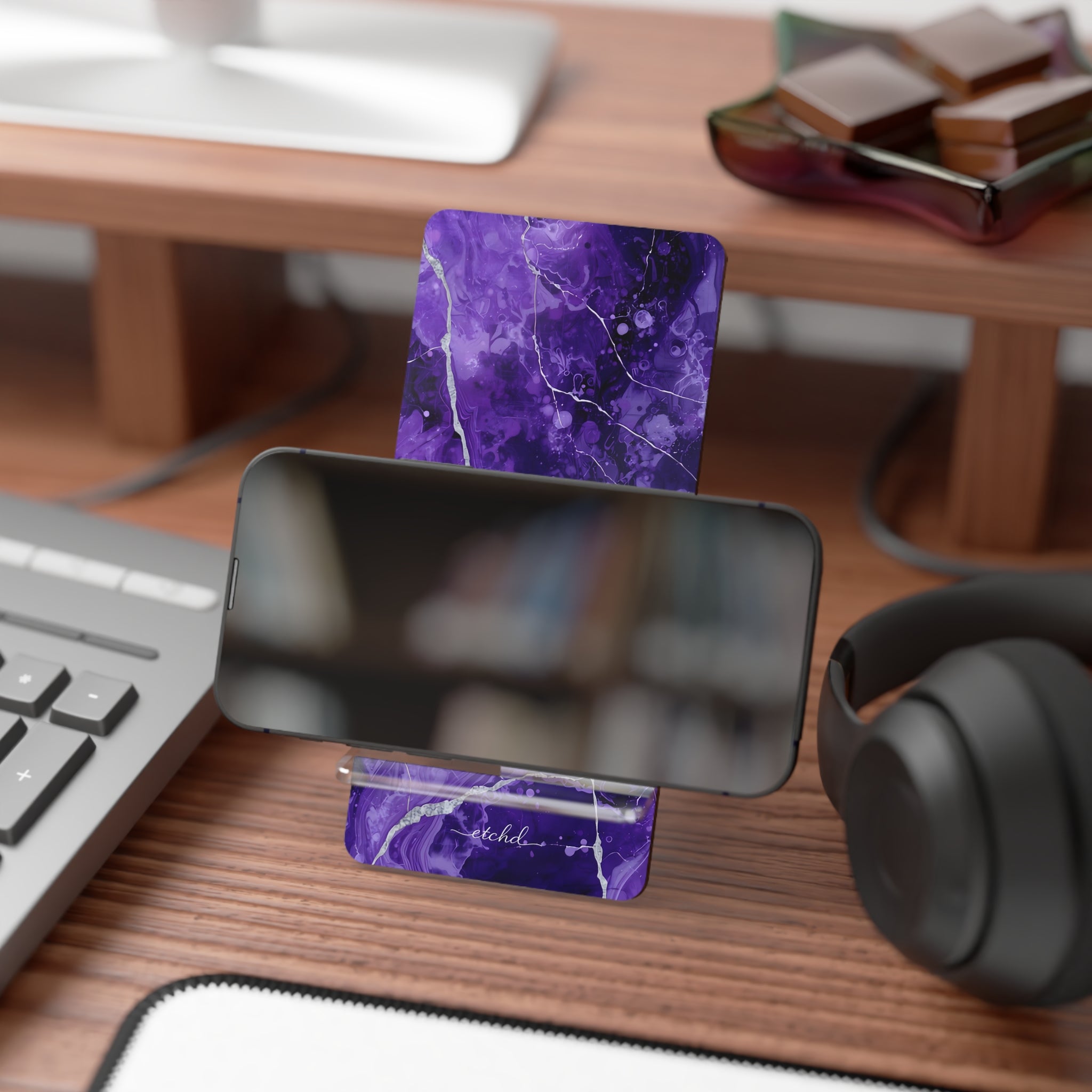 Amethyst Phone Stand by etchd, view 4
