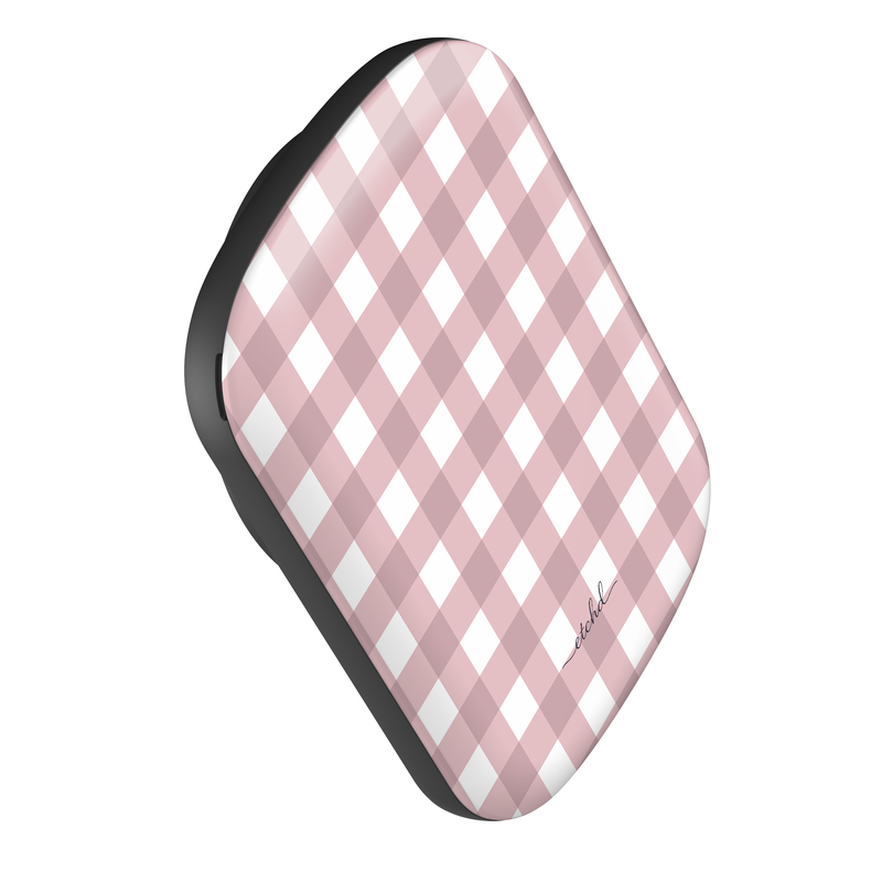 Pink & White Gingham Batería externa magnética de etchd, vista 3
