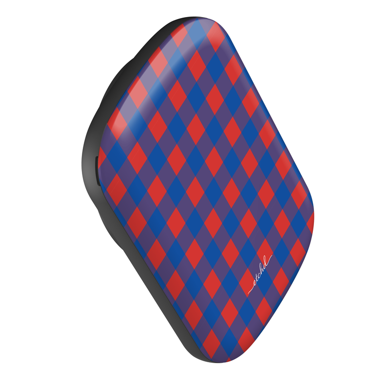 Cobalt & Poppy Gingham Batería externa magnética de etchd, vista 3
