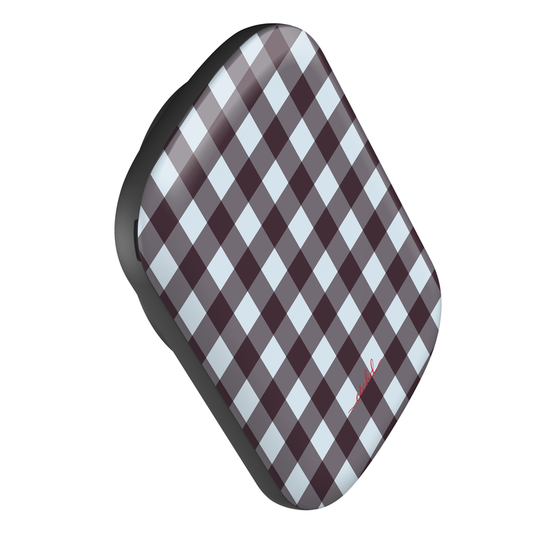 Blue & Plum Gingham Batería externa magnética de etchd, vista 3
