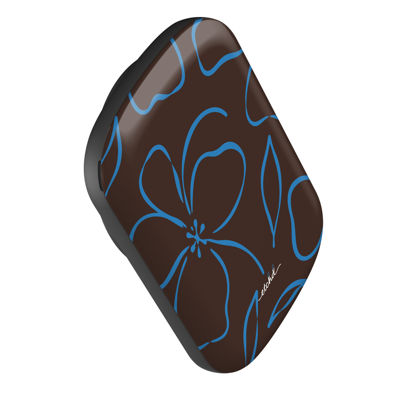 Espresso & Cerulean Floral Batería externa magnética de etchd, vista 3