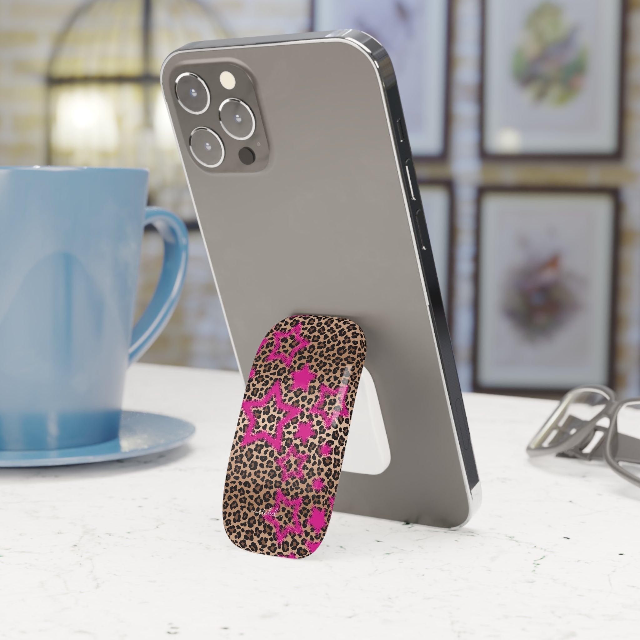 Y2K Leopard Click-On Phone Grip by etchd, view 2