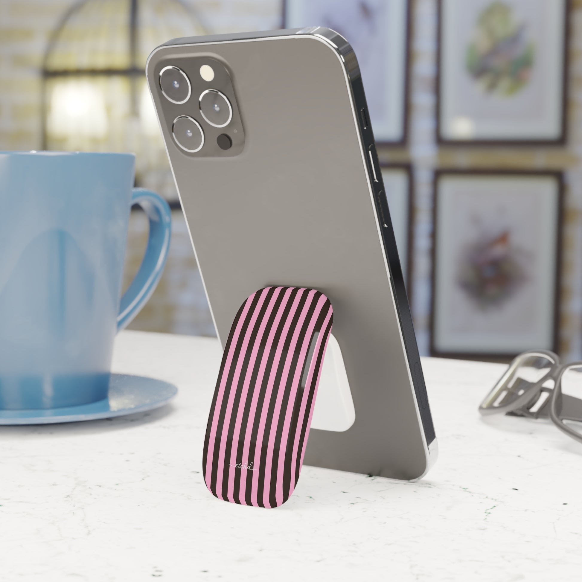 Espresso Martini Click-On Phone Grip-3