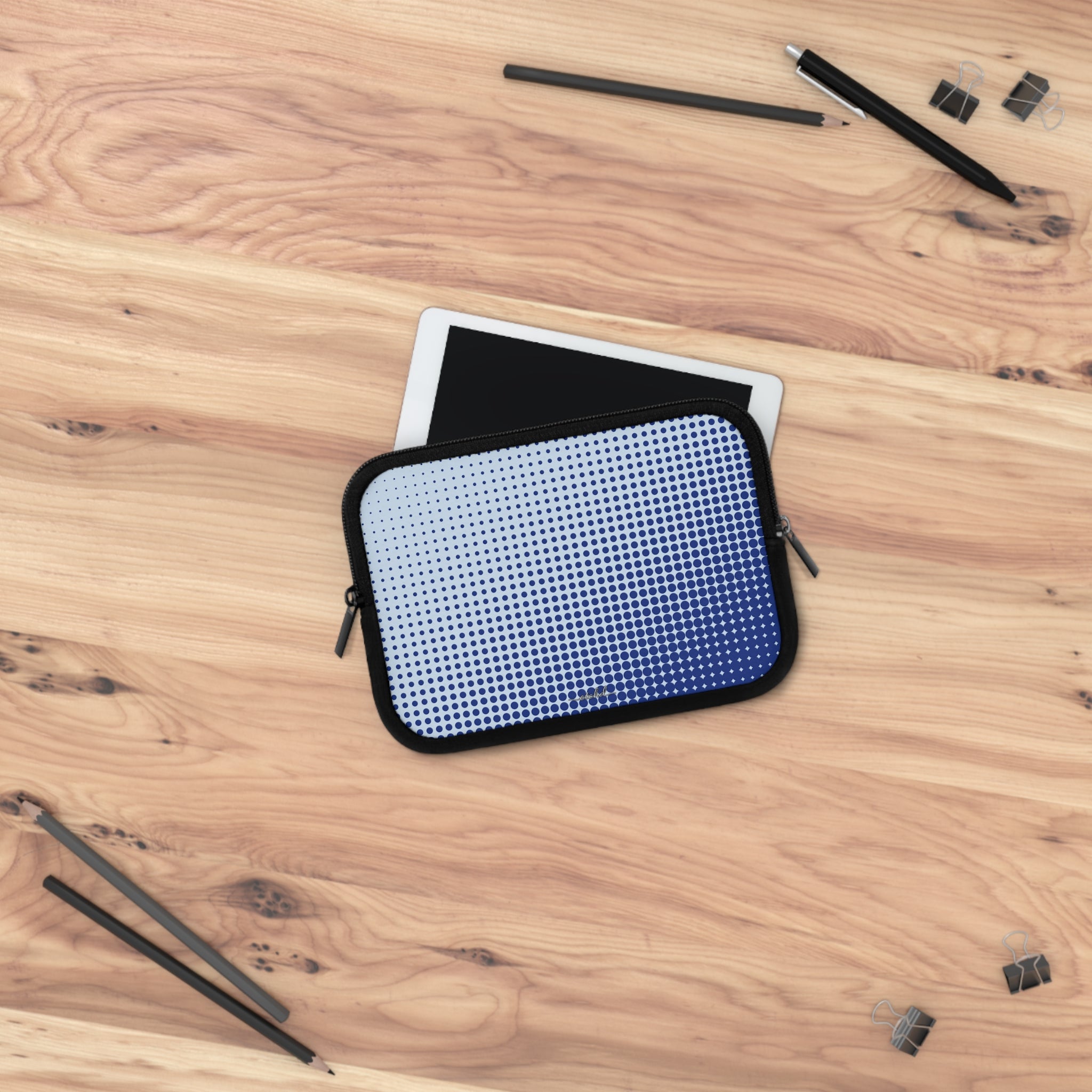 Cobalt Halftone Laptophülle-zoom-14