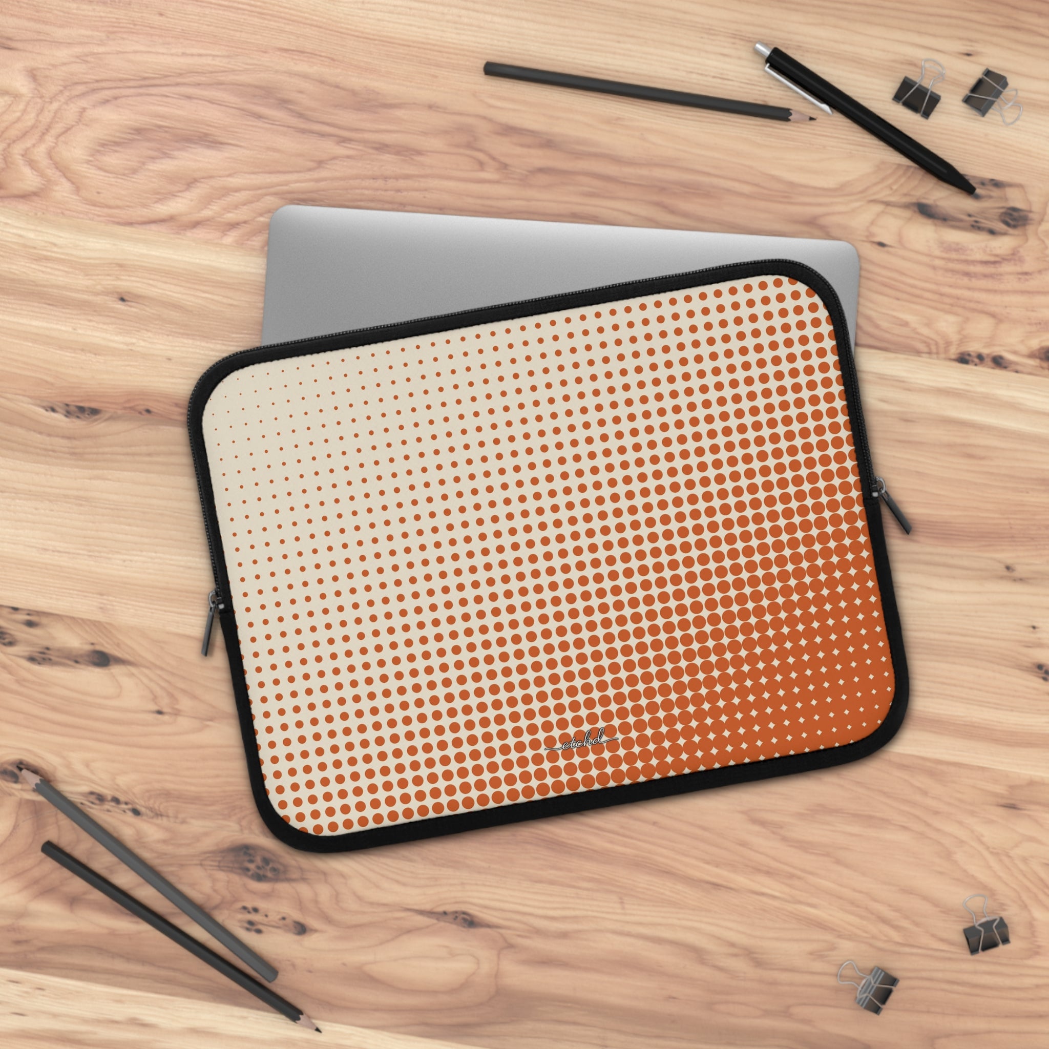 Tangerine Halftone Laptophülle-zoom-9