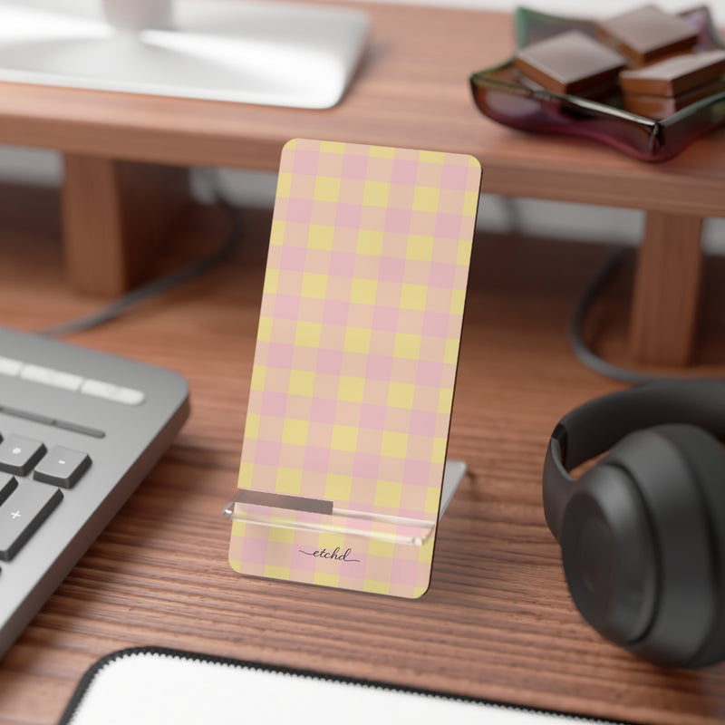 Butter & Pink Gingham Soporte para móvil de etchd, vista 3